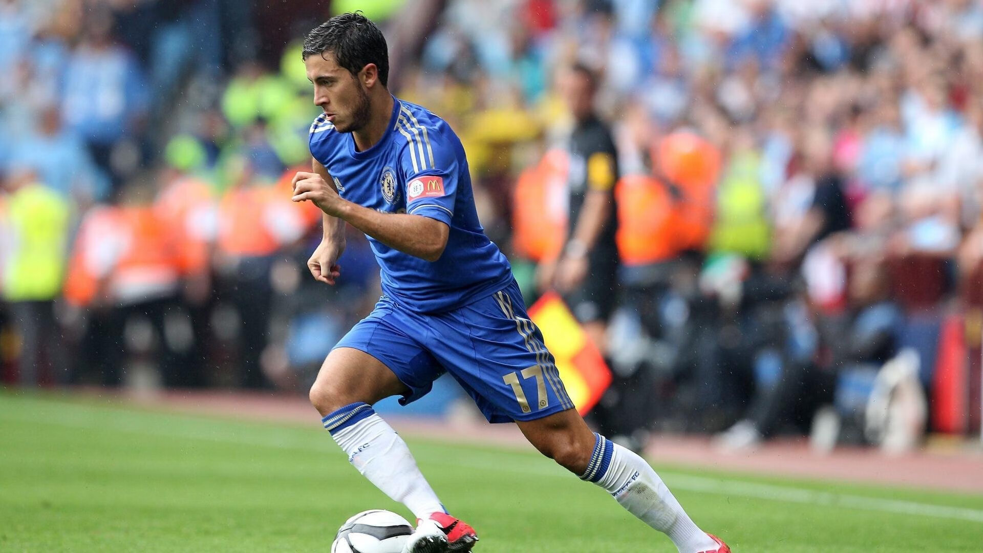 钢铁之心，卢卡库破茧与德意志战车的午夜回响