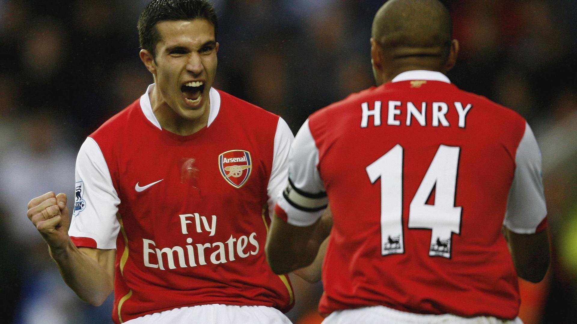 欧冠决赛焦点战启示录，墨西哥关键战突围日本的战术密码